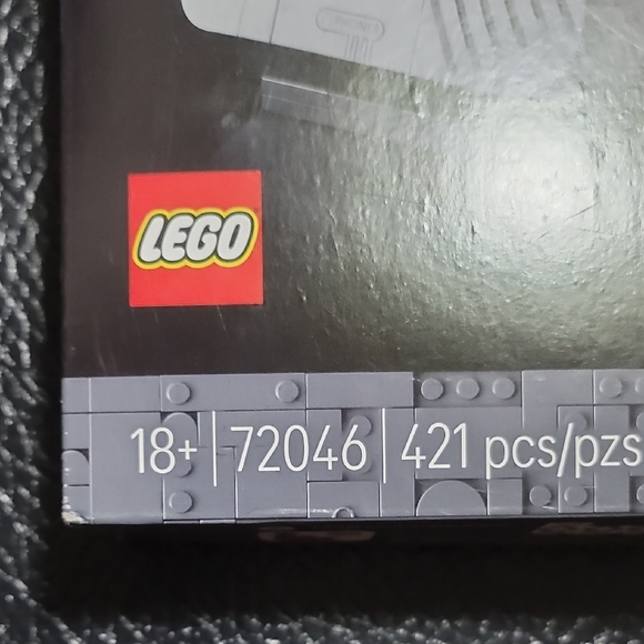 Lego x Nintendo Game Boy Gray and Red Set - BOX Only - Picture 3 of 4